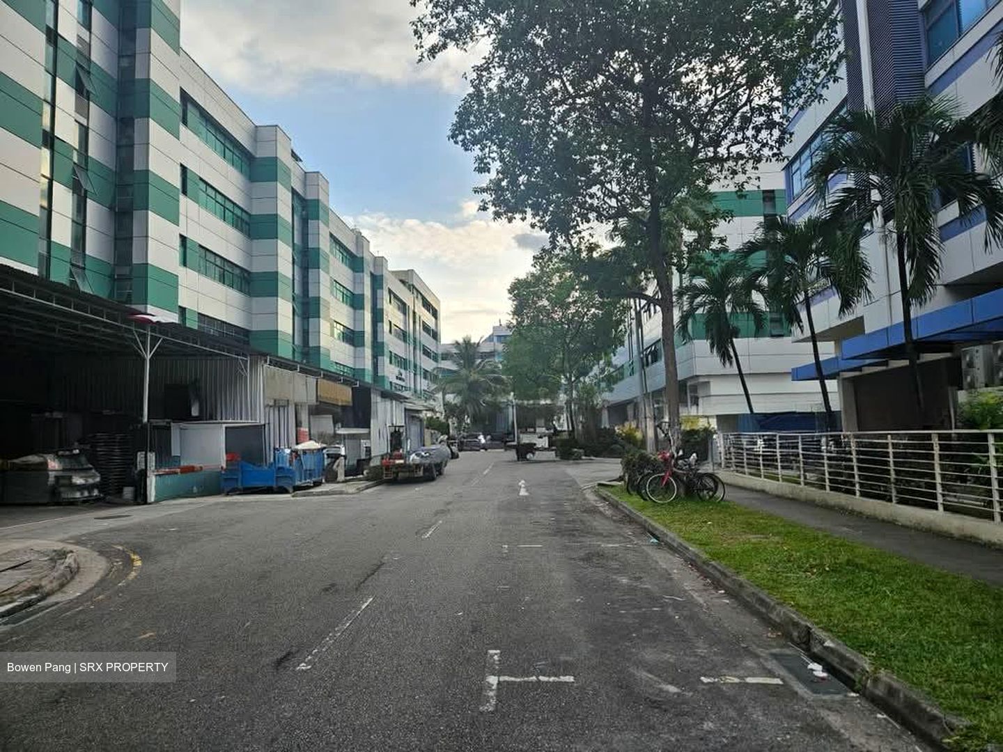 Admiralty Industrial Park (D27), Factory #538656181